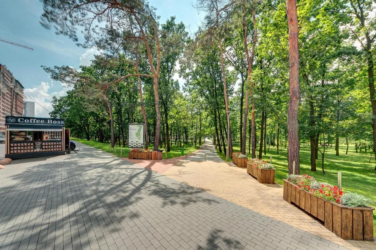 Apartment Voskresenska 18 , Парковые Озера Kyiv
